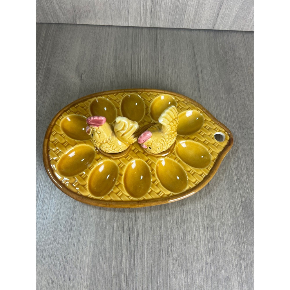 Vintage Ceramic Deviled Egg Tray with Chicken Salt and Pepper Shakers 3pc Set - Picture 3 of 10